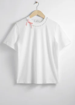 Hot T-Shirt Med Perleudsmykning Kvinder Toppe