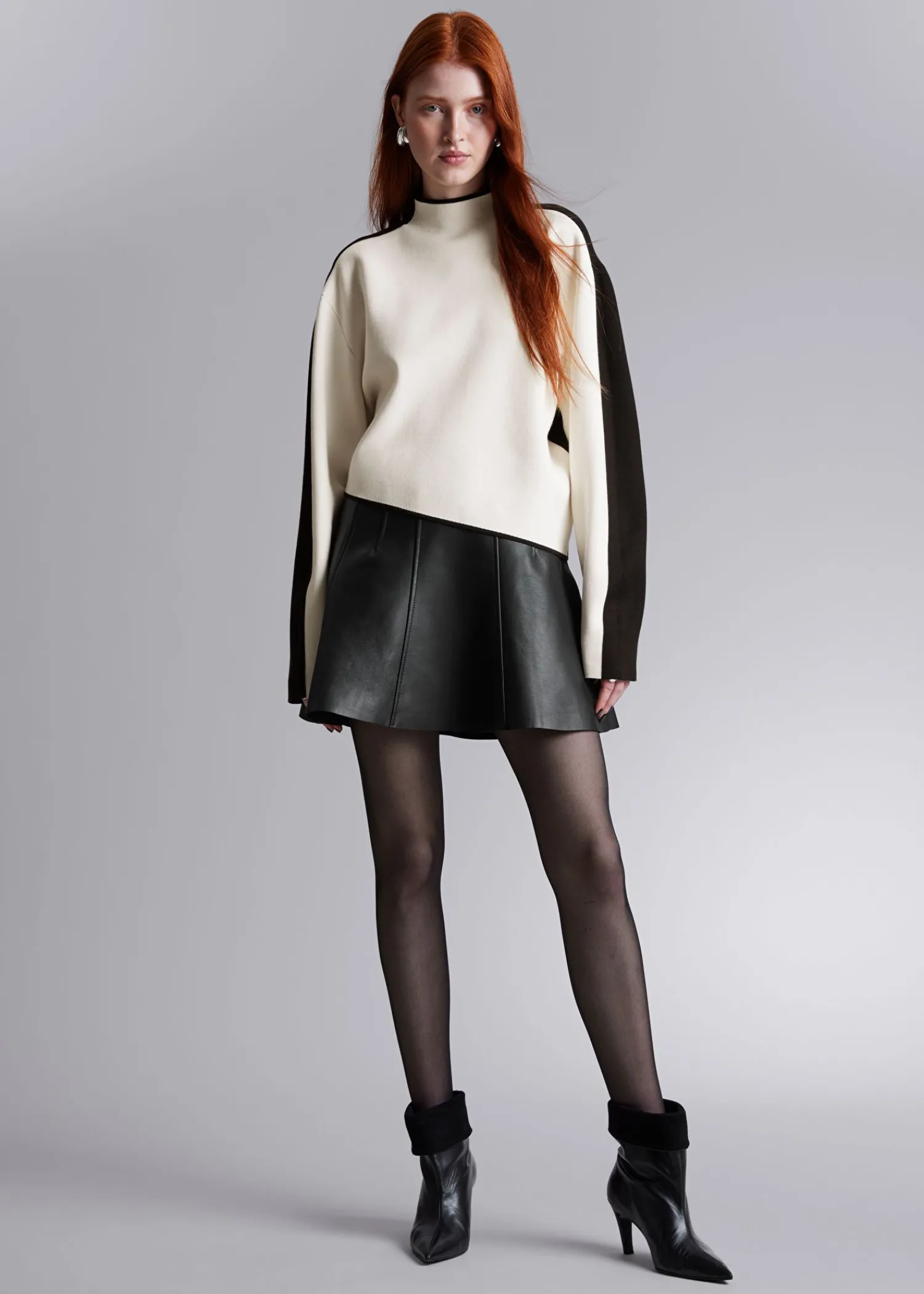 Online Asymmetrisk Tofarvet Top Kvinder Strik