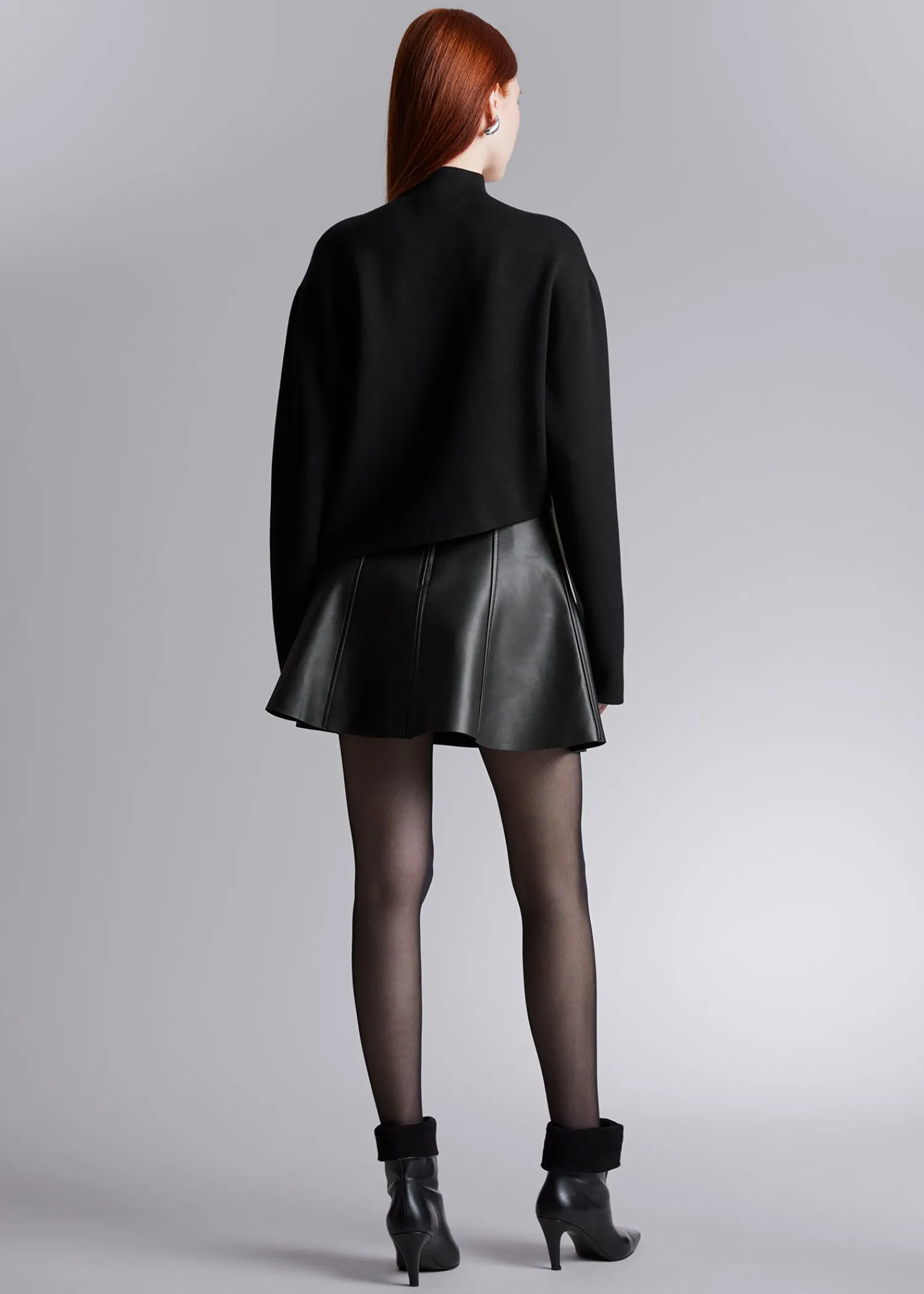 Online Asymmetrisk Tofarvet Top Kvinder Strik