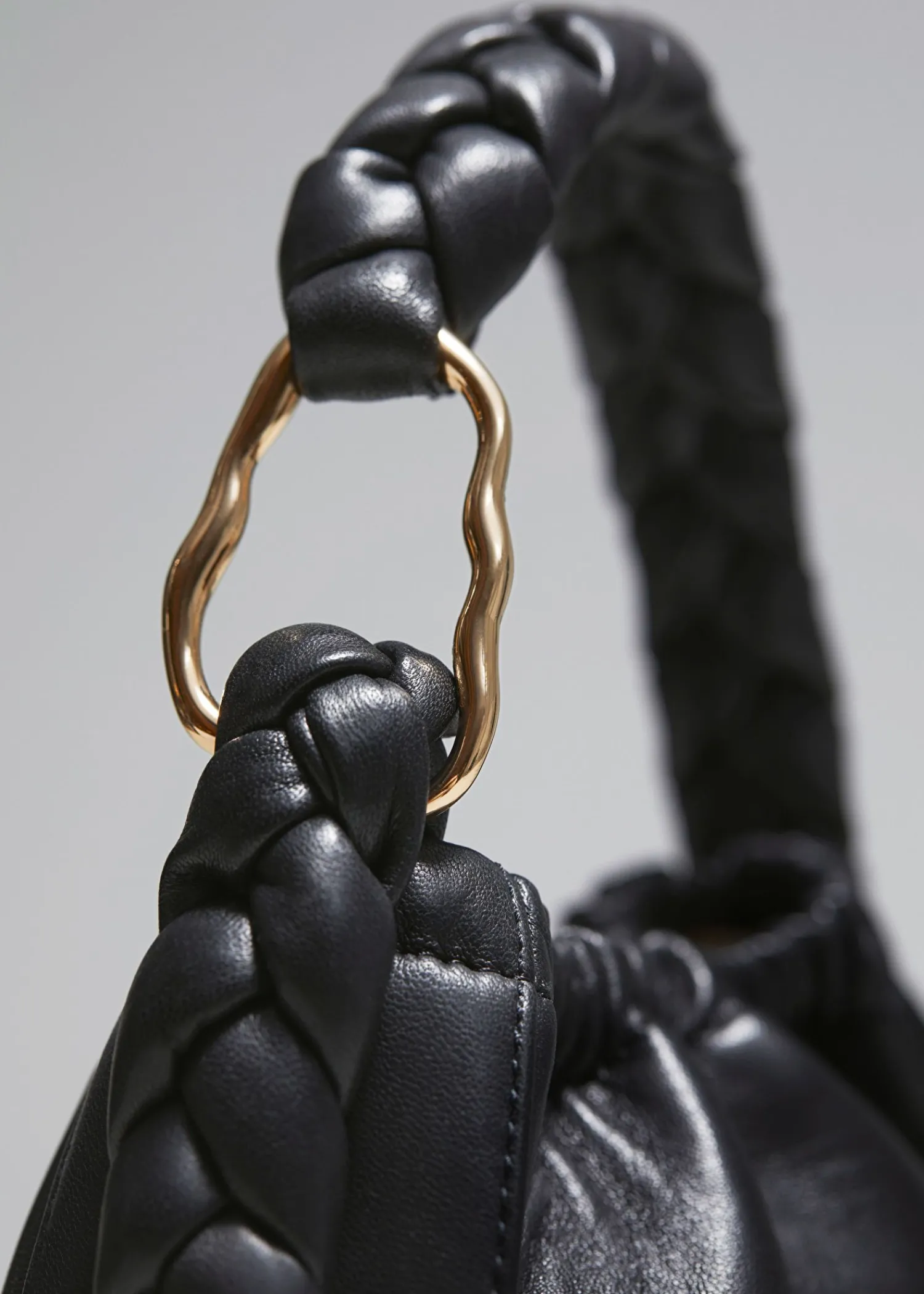 Clearance Bucket Bag I Flettet Laeder Kvinder Tasker