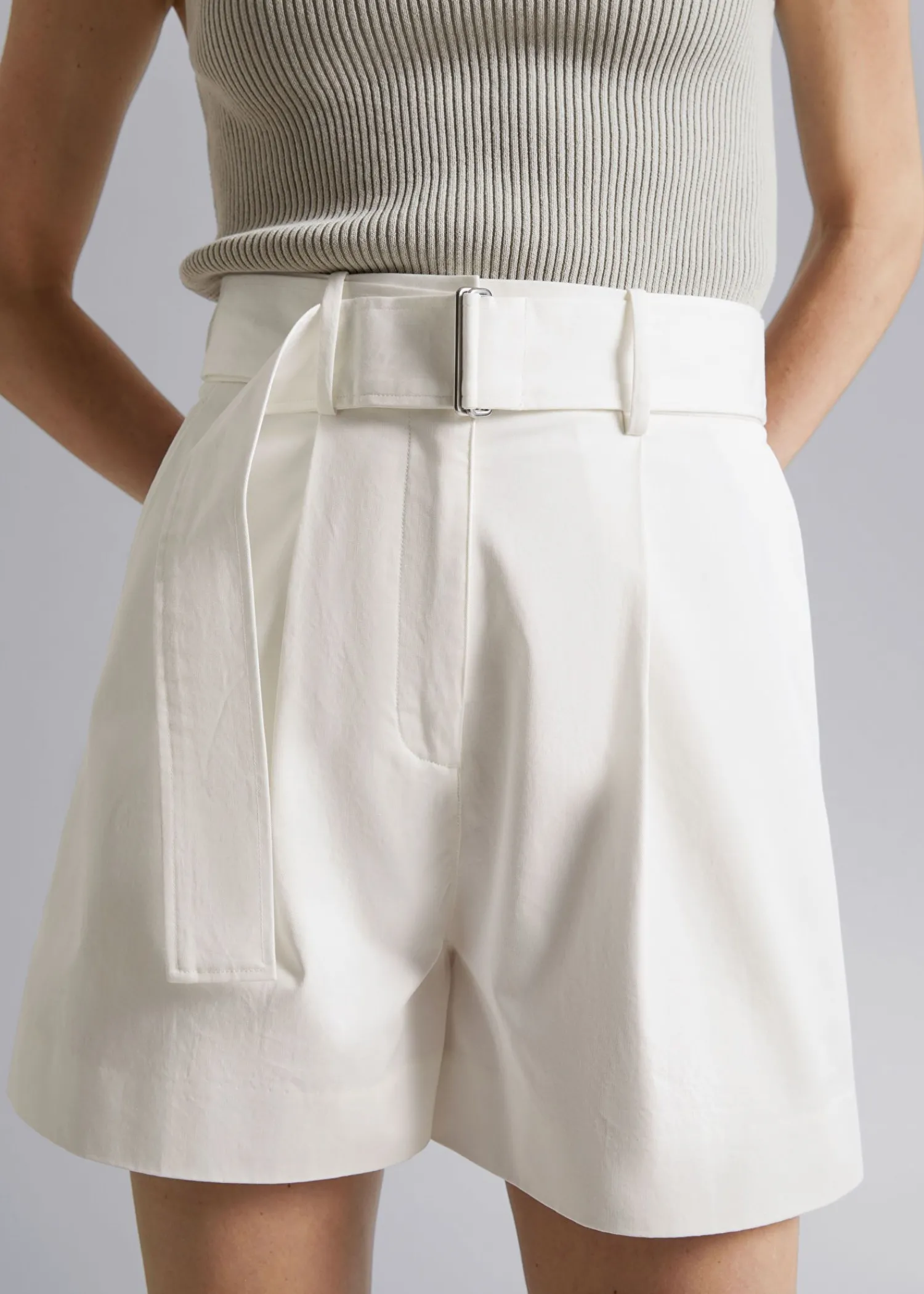 Flash Sale Chino-Shorts I Bomuld Med Baelte Kvinder Bukser