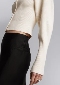 Clearance Figursyet Ribstrikket Cardigan Kvinder Strik