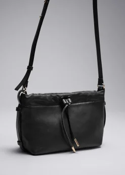 Best Lille Tote I Laeder Med Snoretraek Kvinder Tasker