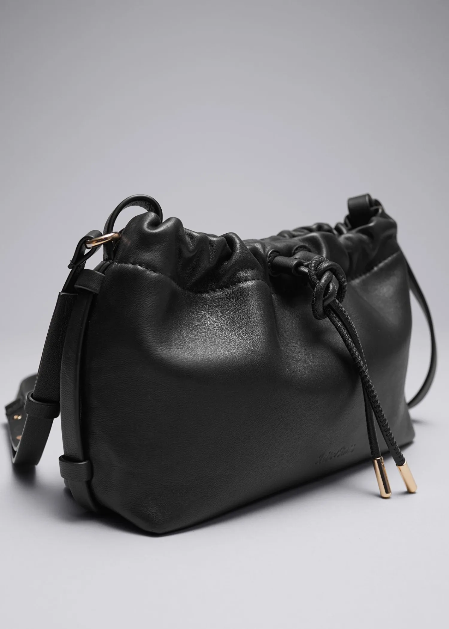 Best Lille Tote I Laeder Med Snoretraek Kvinder Tasker