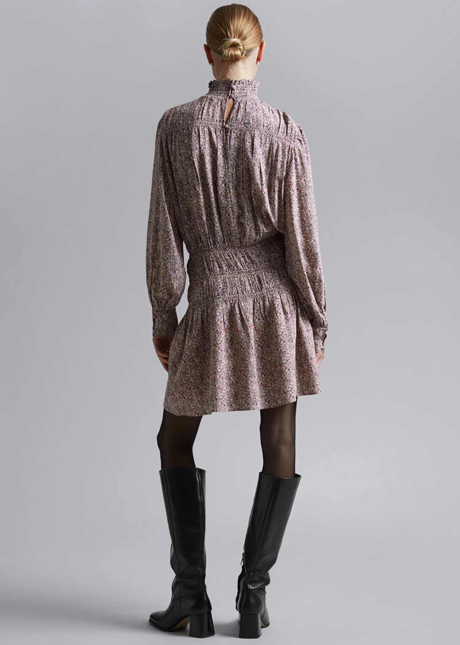 Shop Minikjole Med Smockhals Kvinder Kjoler