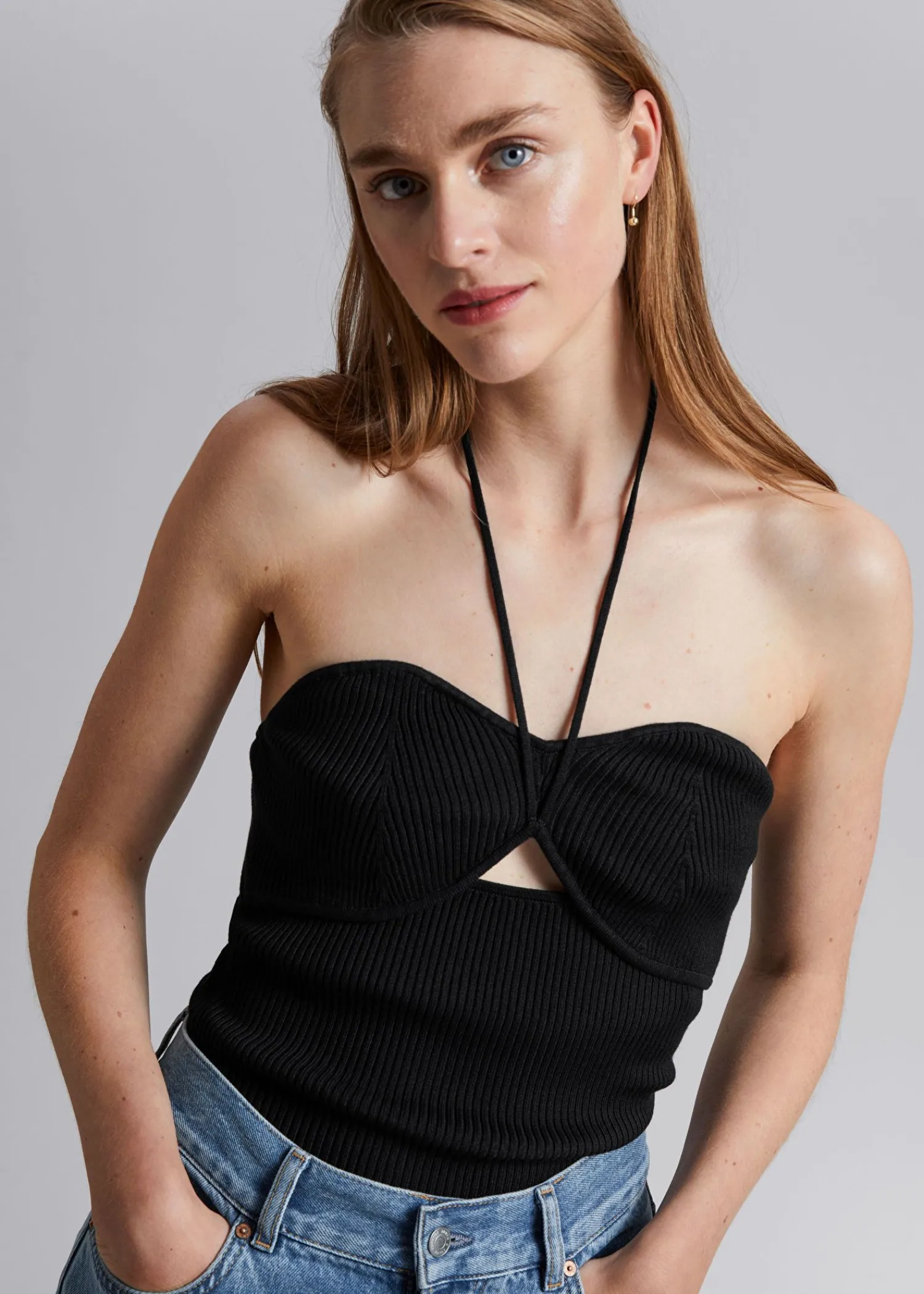 Best Sale Ribbet Halterneck Bustier Top Kvinder Toppe