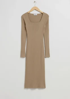 Shop Ribbet Slim Midikjole Kvinder Kjoler