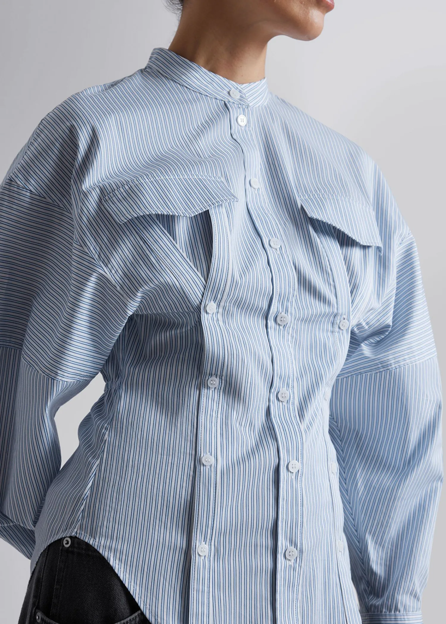 Outlet Skulpturskjorte Med Knapdetaljer Kvinder Denim