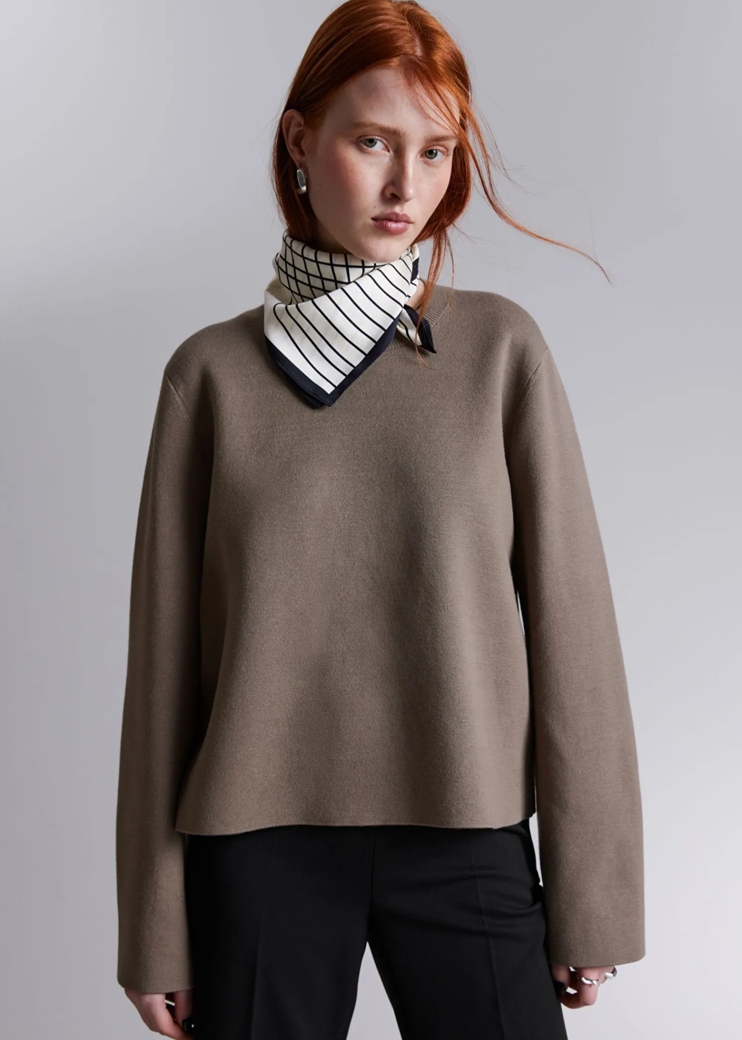 Discount Strikket Sweater Med Brede Aermer Kvinder Strik